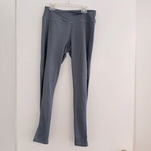 Victoria Secret Sport Leggings. Size M.